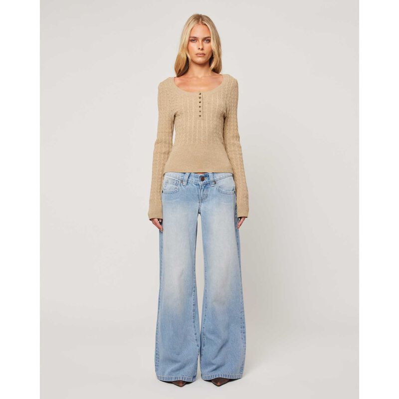 Abrand 00 Wide Kaia Worn Rcy Jeans image number 3